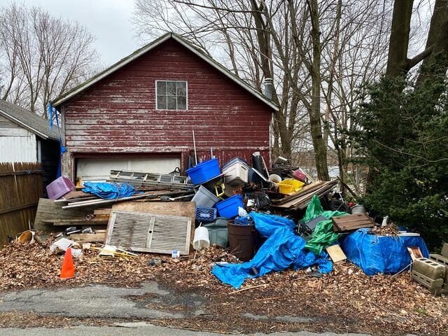 Handling All Your Junk Can Be A Tough Job: Make It Easy